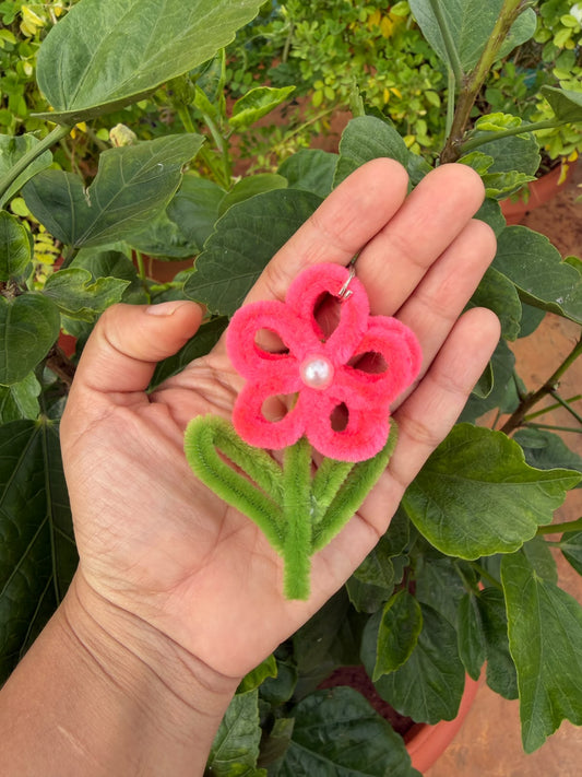 Handmade Pink Flower Keychain – Cute Floral Bag Charm 🌸